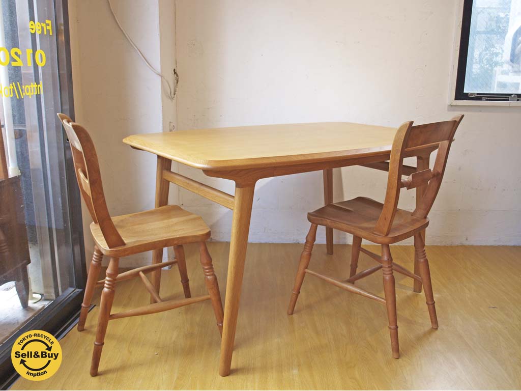 イデー IDEE イキ IKI オーク材 廃盤 ダイニングテーブル W125 ワークテーブル ナチュラルモダン 美品 ～ 手の込んだテーブルデザイン