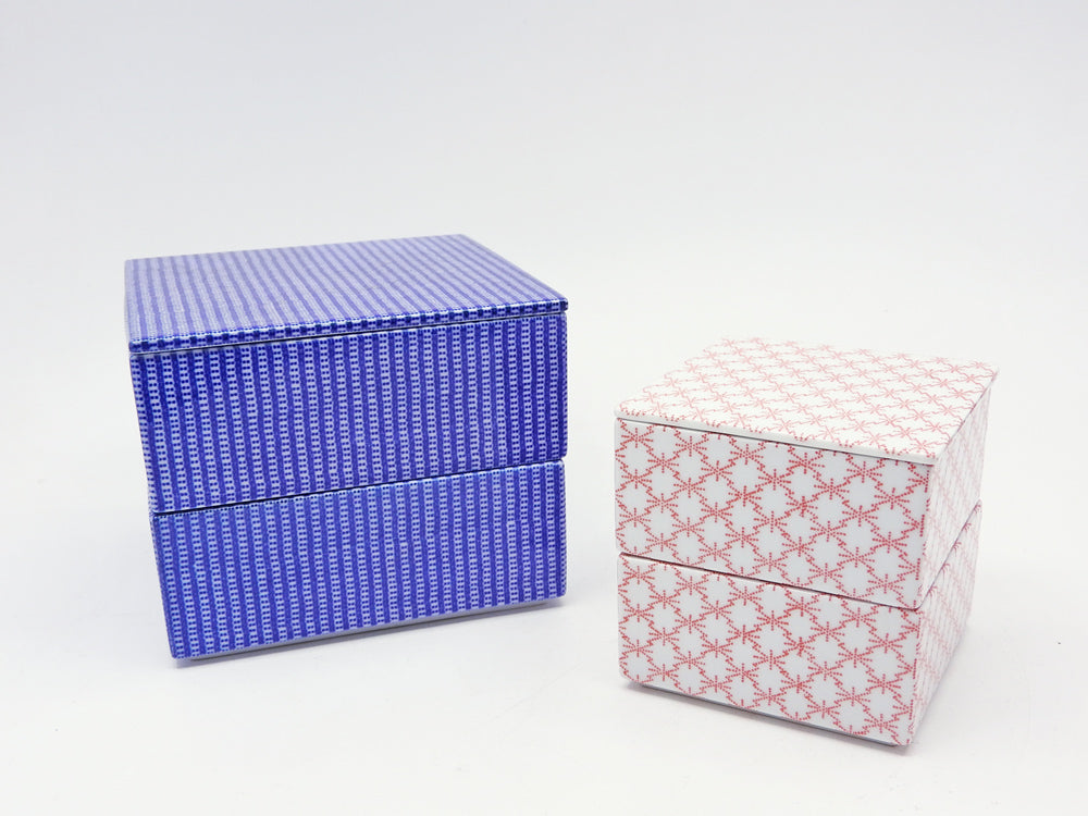 タイム＆スタイル TIME＆STYLE 重箱 JU-BAKO 角松皮菱 小 ＆ 篭 中 2段重 白磁 印判 波佐見焼 × 2点  中古品 買い取りしました。