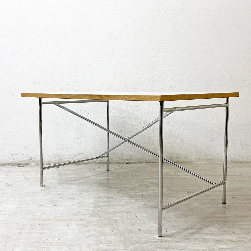 【祖師ヶ谷大蔵店】リチャード ランパート RICHARD LAMPERT アイアーマン テーブル Eiermann Table デスク 120cm クロームフレーム 高さ調整機能付き メトロクス取り扱い ドイツ 買取させていただきました。