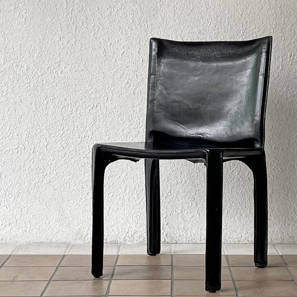 【用賀店】カッシーナ Cassina キャブチェア 412 CAB CHAIR アームレス 本革 ブラック マリオ・ベリーニ MoMA イタリアンモダン 定価￥385,000-  買取させていただきました。