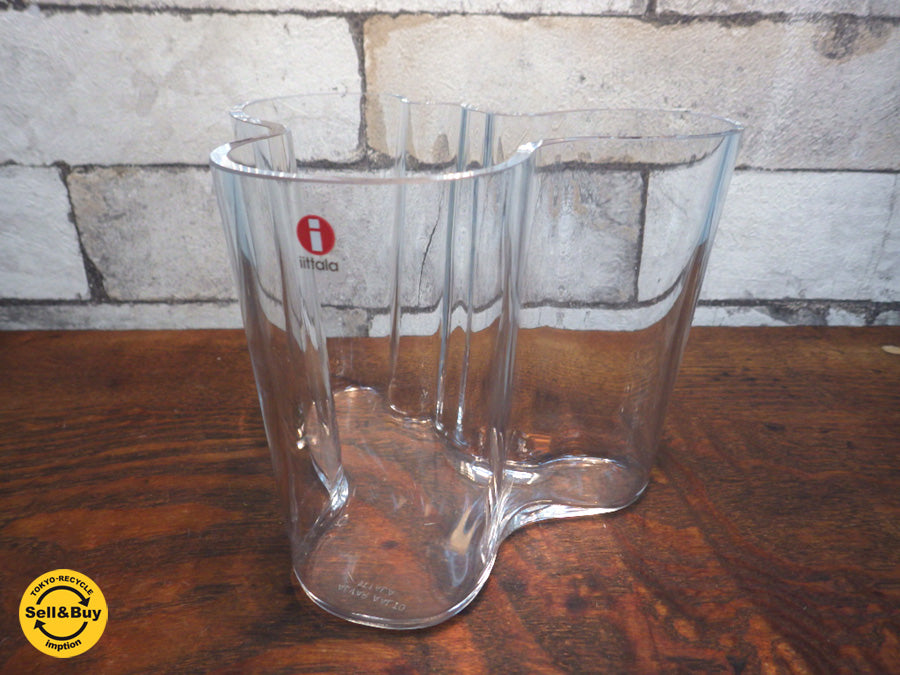 イッタラ iittala アアルトフラワーベース クリア 120mm 花瓶 フィンランド  祖師ヶ谷大蔵店　新着  中古品 買い取りしました。 出張買取もお任せ下さい。