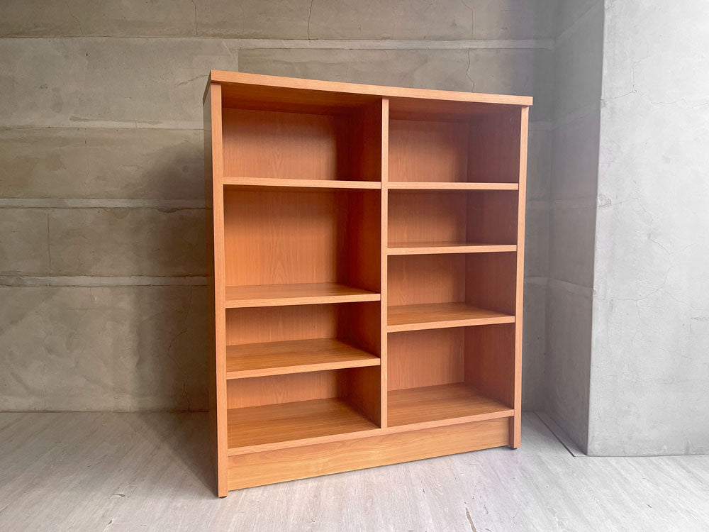 ボーコンセプト BoConcept ブックシェルフ 本棚 飾り棚 チェリー材 2列4段 デンマーク 中古品 買い取りしました。