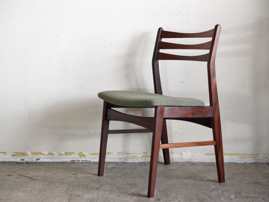 デンマーク ビンテージ Danish Vintage チーク材 ダイニングチェア ファブリック グリーン 北欧家具 中古品 買い取りしました。