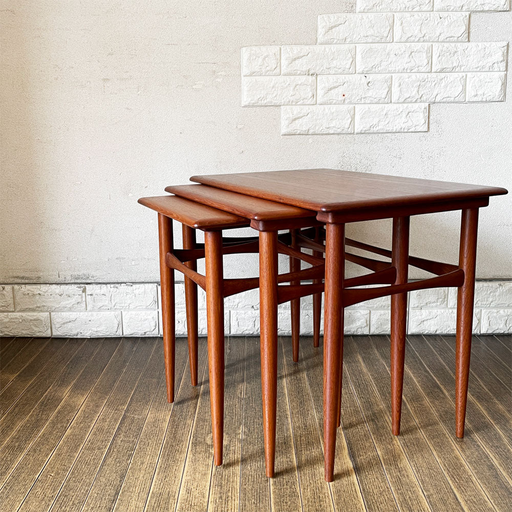 【経堂店】スコブマント＆アンダーセン Skovmand & Andersen チーク材 ネストテーブル 3連 W58/46/34.5cm カイ・クリスチャンセン デンマーク 北欧ビンテージ 買取させていただきました。