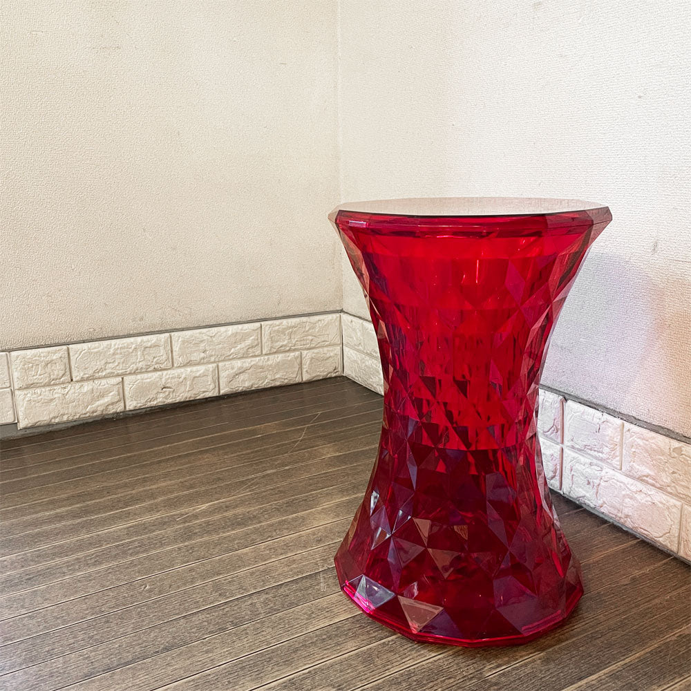 【経堂店】カルテル Kartell ストーン STONE スツール サイドテーブル H46cm ポリカーボネート レッド マルセル・ワンダース イタリア 定価￥47,700- 買取させていただきました。