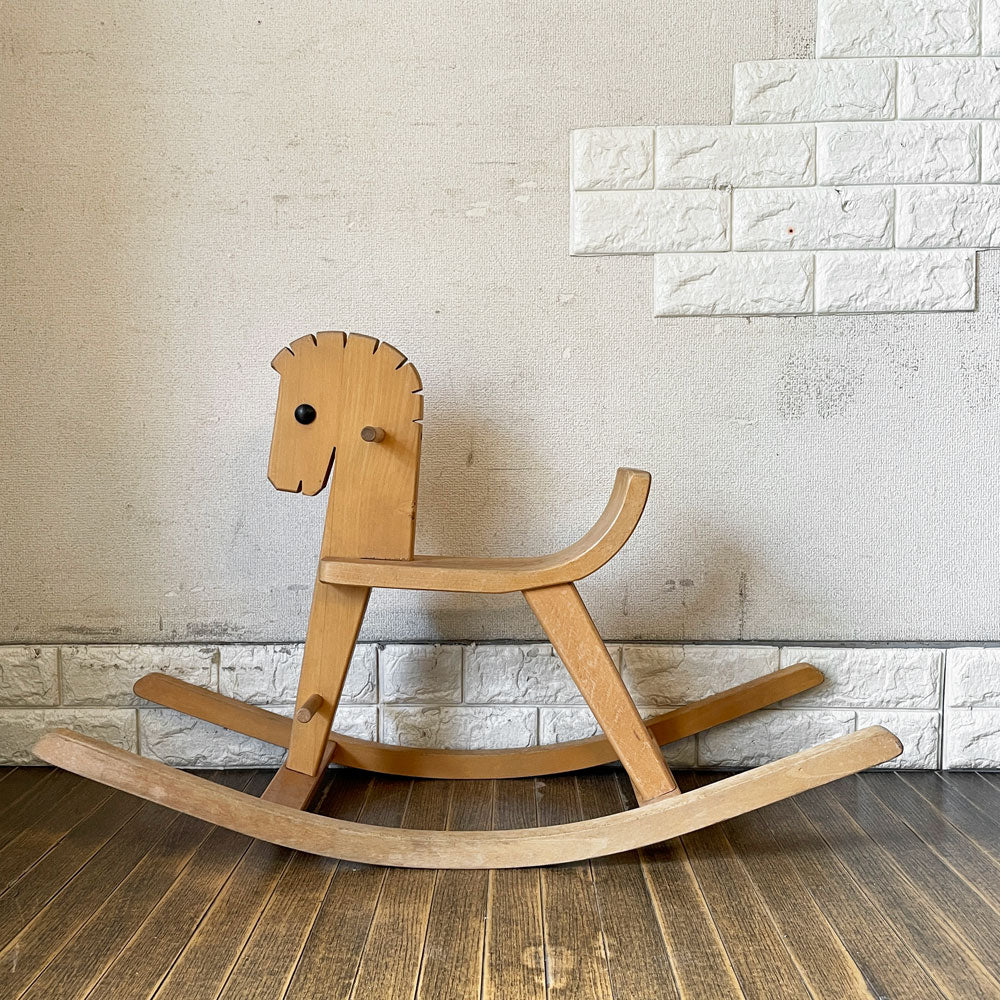 【経堂店】ケラー KELLER 木馬 ロッキングホース ペーター Peter ブナ材 白木 ドイツ 参考価格￥62,700- 買取させていただきました。