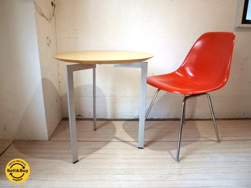 スウェーデン Karl Andersson TRIPPO サイドテーブル カフェテーブル 直径60cm バーチ材 Ulla Christiansson 北欧家具 ★中古品 買い取りしました。下北沢店 出張買取もお任せ下さい。