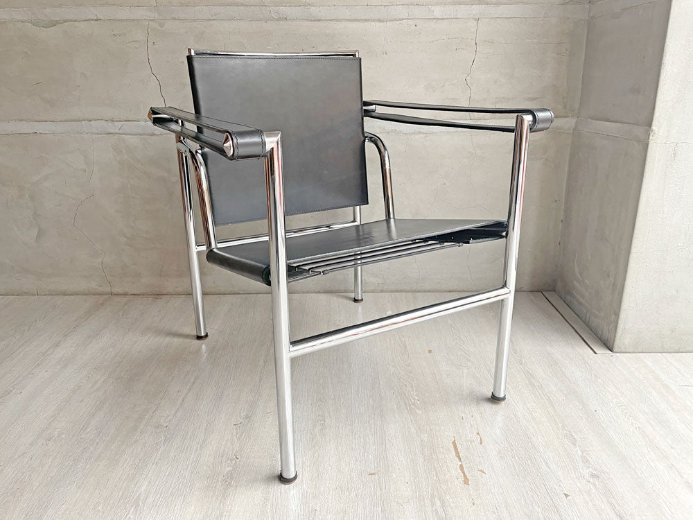 ル・コルビュジェ Le Corbusier LC1 スリングチェア リプロダクト 本革 ブラック モダンデザイン 中古品 買い取りしました。