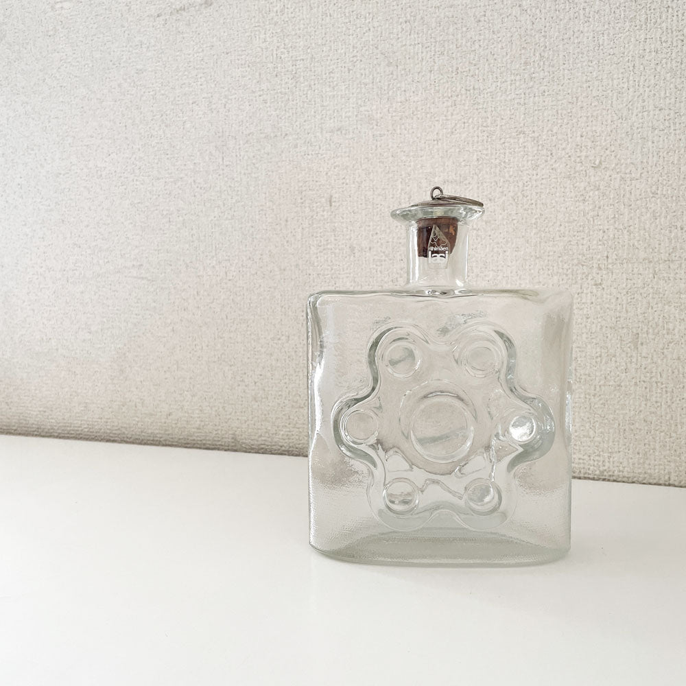 【経堂店】リーヒマエンラシ Riihimaen Lasi パウックラウタ Paukkurauta ガラスボトル クリア H18cm コルク栓付 エルッキタピオ・シーライネン フィンランド 北欧ビンテージ 買取させていただきました。