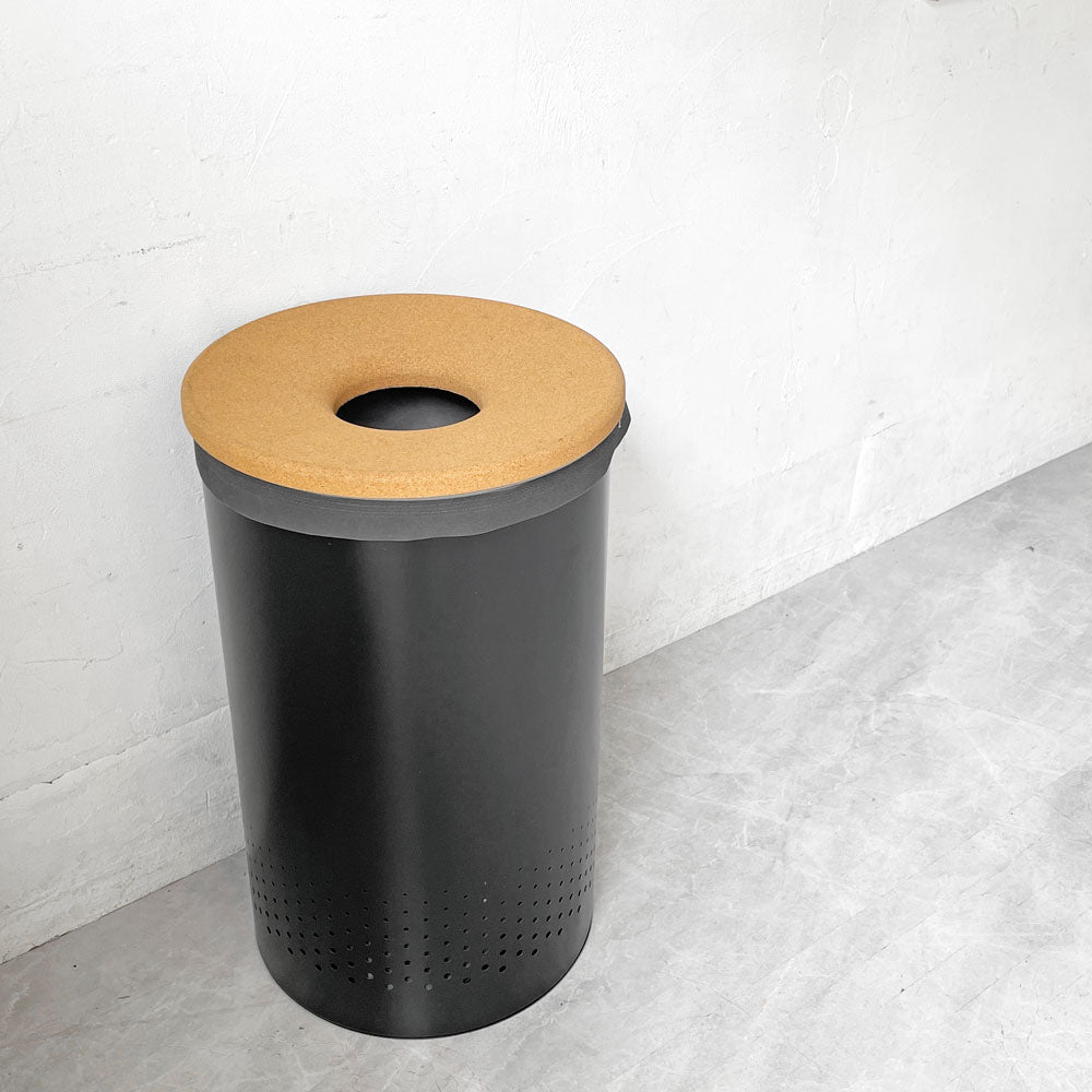 【下北沢店】ブラバンシア Brabantia ランドリービン ランドリーボックス 60L スチール×コルク モダンデザイン 買取させていただきました。