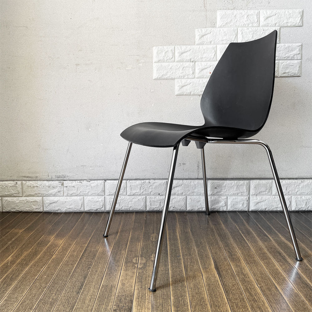 【経堂店】カルテル Kartell マウイチェア Maui スタッキングチェア ダイニングチェア アンスラサイト ヴィコ・マジストレッティ イタリア 定価￥40,400- 買取させていただきました。