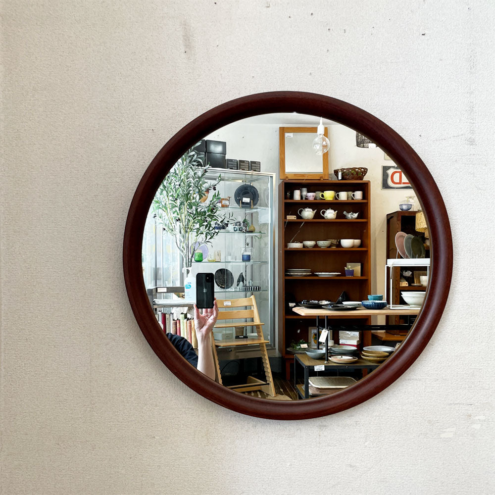 【経堂店】秋田木工 Akimoku 曲木鏡 丸大 ウォールミラー 古代色 ブナ材 Φ60cm 壁掛け 曲木家具 柳宗理 ジャパニーズモダン 定価￥58,740- 買取させていただきました。