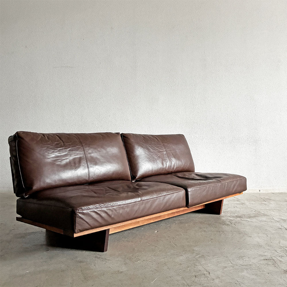 【登戸BASE店】マスターウォール MASTERWAL モノ MONO SOFA 3シーターソファ 3人掛け W180cm ウォールナット無垢材 本革 ブラウンレザー 伊藤浩平 参考価格￥627,000- 買取させていただきました。