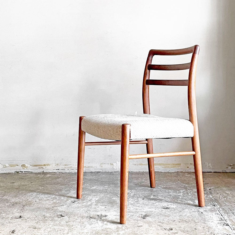 【自由が丘店】青林製作所 ティファニー Tiffany ダイニングチェア チーク材 ファブリックシート ジャパンビンテージ 北欧スタイル ■ 買取させていただきました。