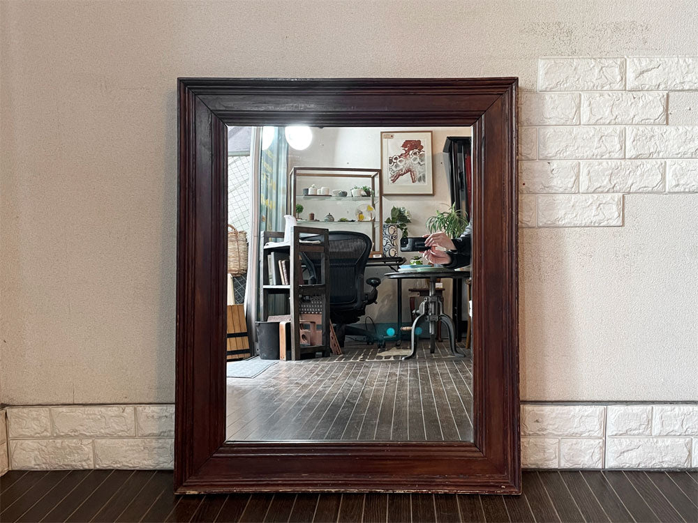 ビーカンパニー B-COMPANY マホガニー無垢材フレーム ウォールミラー 鏡 75×91cm 壁掛け式 アンティークスタイル  中古品  買い取りしました。