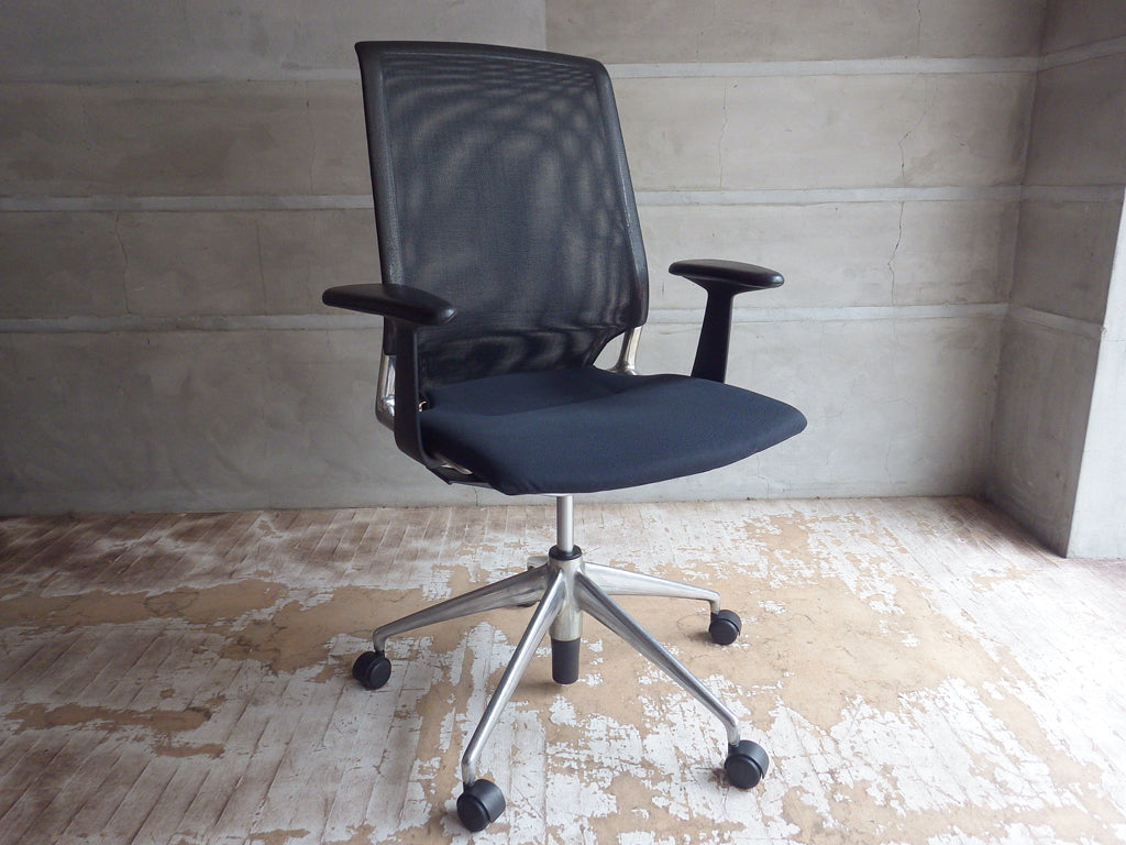ヴィトラ vitra メダ MEDA エグゼクティブ オフィスチェア アルミベース デスクチェア ハイバック アルベルト・メダ  中古品 買い取りしました。