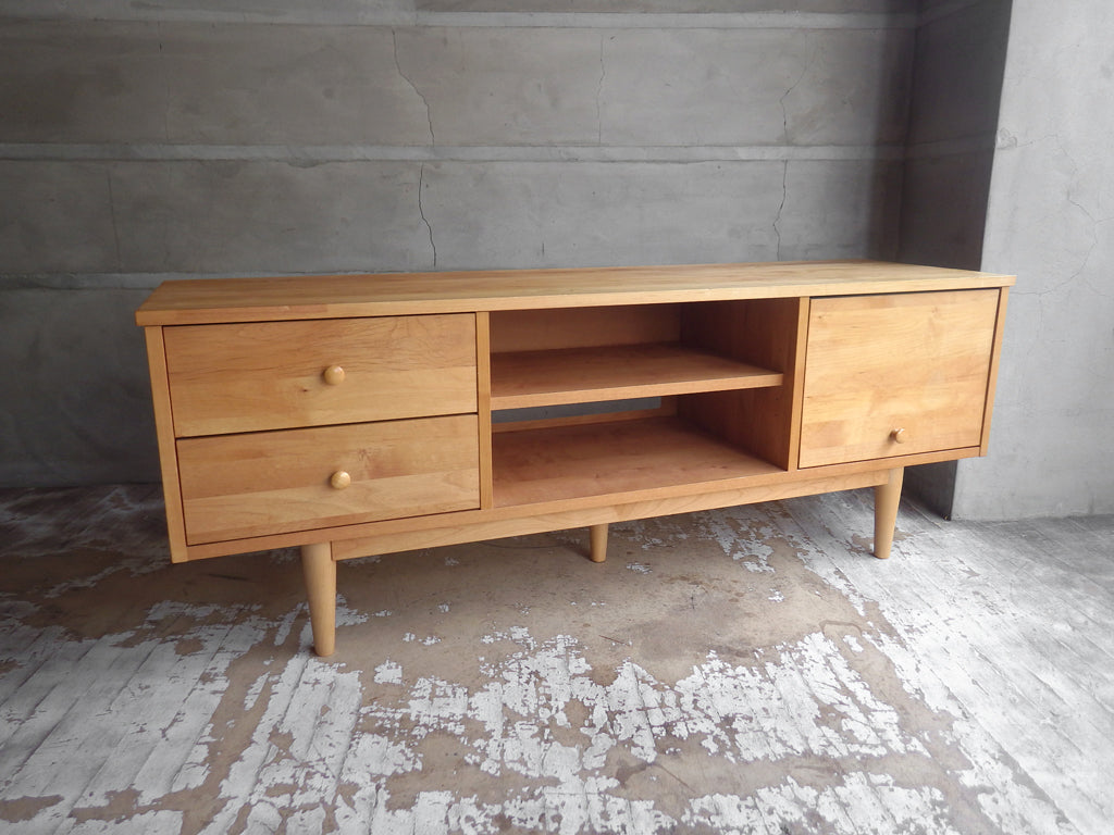 モモナチュラル MOMO natural コモ COMO AVボード アルダー材 W150 ナチュラル 定価: \74,800- 中古品 買い取りしました。