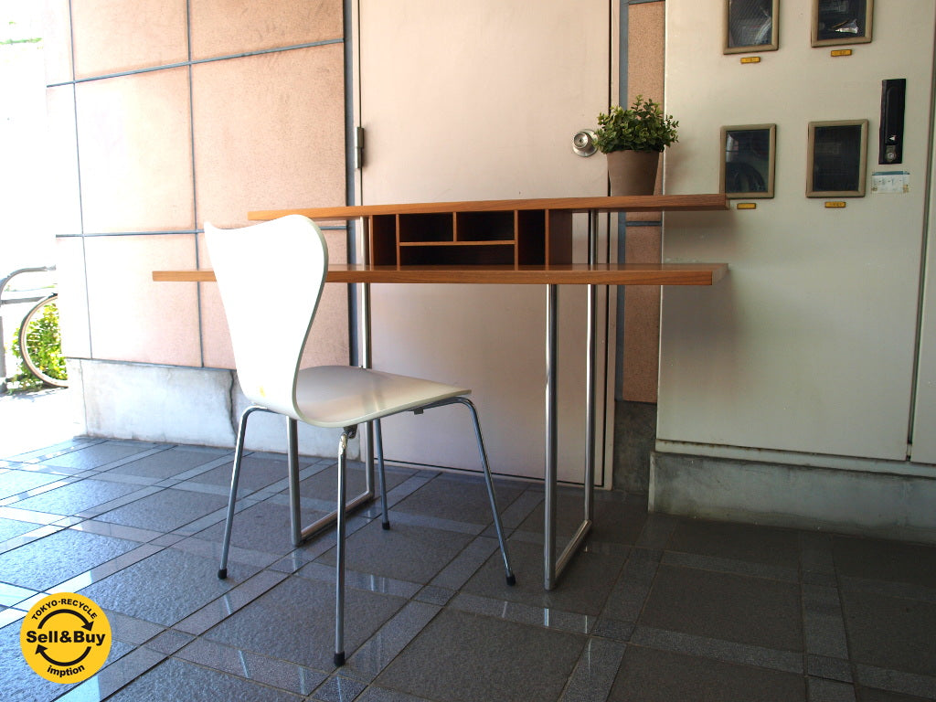 スタイリッシュ モダン デスク Stylish modern desk ウォールナット× クロームレッグ ワークデスク コンランショップ購入 ★中古品 買い取りしました。下北沢店 出張買取もお任せ下さい。