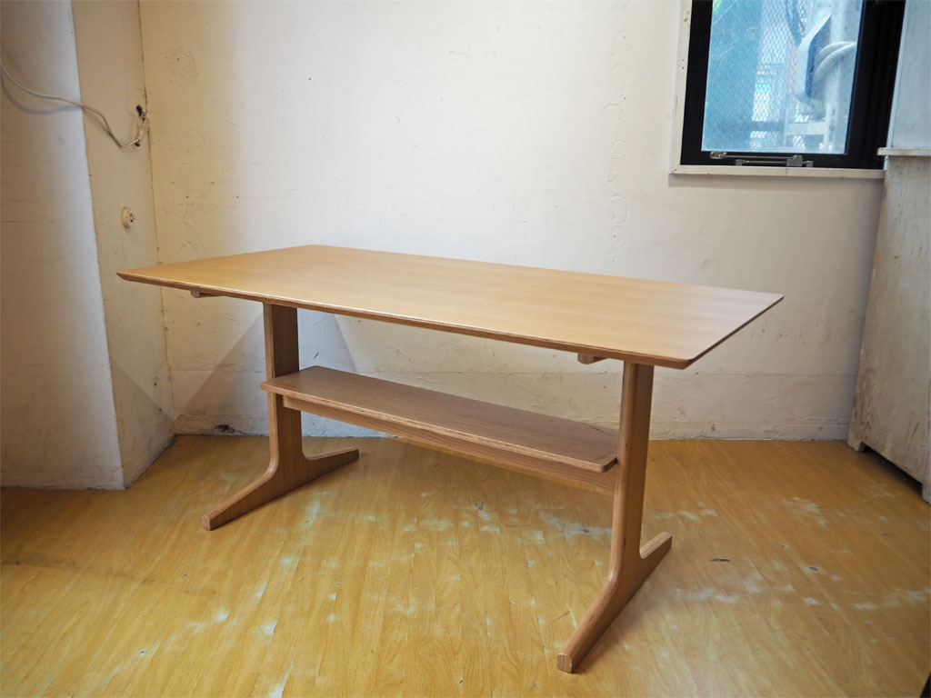 無印良品 MUJI リビングでもダイニングでもつかえる テーブル オーク材 W130cm シンプル ナチュラルデザイン 中古品 買い取りしました。