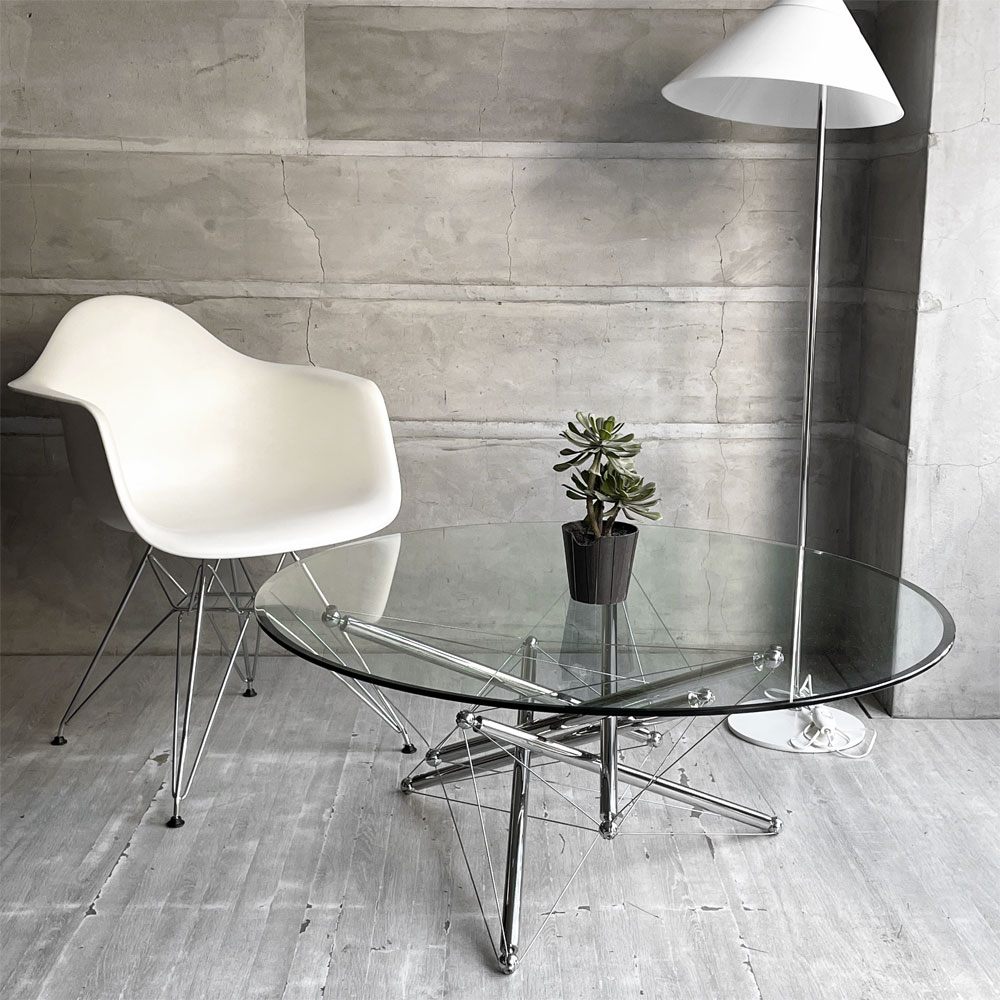 カッシーナイクスシー Cassina ixc. 713 ローテーブル ガラス天板 Φ100cm テオドール・ワッデル Theodore Waddell 定価￥460,000- ～宇宙？原子？橋？着想はどこから？～