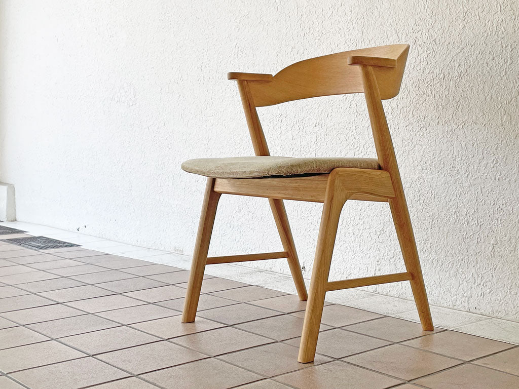 モモナチュラル Momo Natural ベント Vent レイム LAME アームチェア アッシュ材 ファブリックシート ベージュ  中古品 買い取りしました。