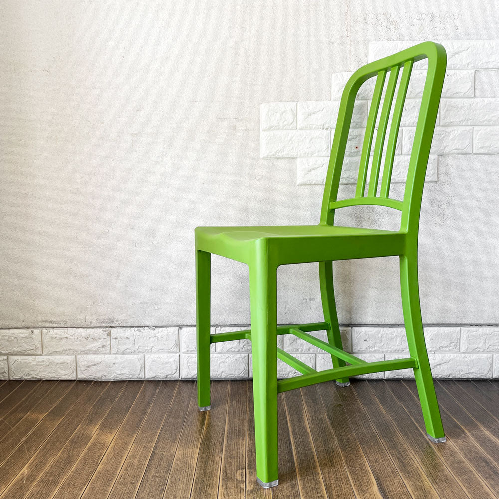 【経堂店】エメコ emeco × コカ・コーラ Coca-Cola ネイビーチェア 111 Navy Chair ダイニングチェア グリーン 再生ペットボトル アメリカ 定価￥137,500- 買取させていただきました。