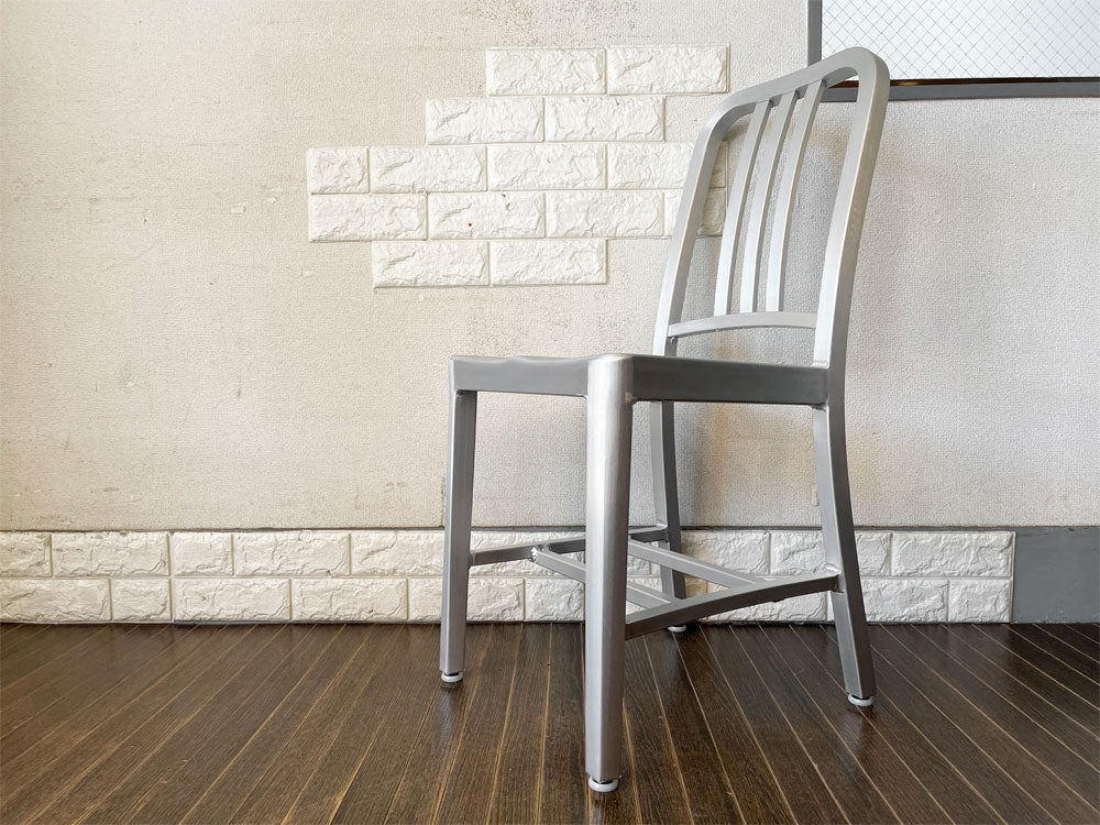ネイビーチェア NAVY CHAIR ダイニングチェア デスクチェア アルミ製 ミリタリー インダストリアル リプロダクト品  中古品  買い取りしました。