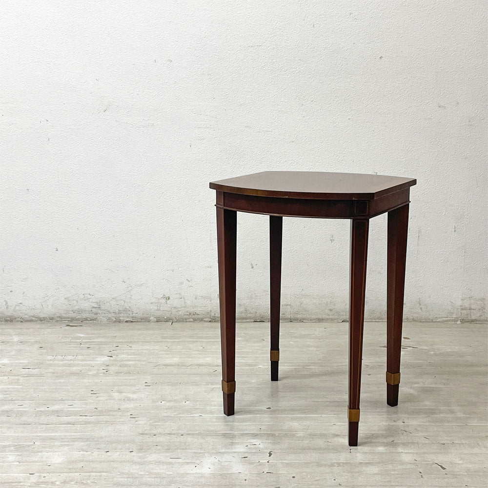 【祖師ヶ谷大蔵店】ベイカーファニチャー BAKER FURNITURE フラワースタンド 花台 サイドテーブル W43.5cm マホガニー材 ヨーロピアンスタイル 米国家具 買取させていただきました。