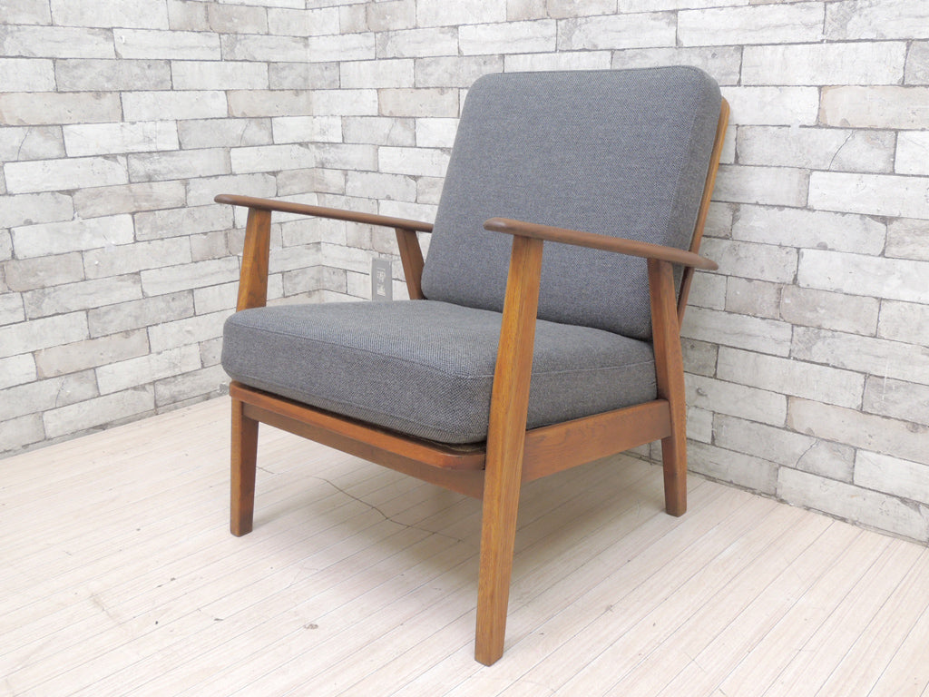 北欧ビンテージ Scandinavian Vintage ラウンジチェア 1人掛け チーク × オーク グレー系 コイルスプリング 中古品 買い取りしました。