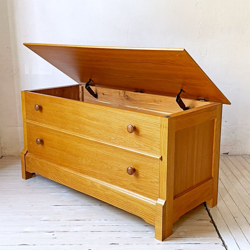 【下北沢店】カントリースタイル チェスト型 ベンチボックス キャビネット 洋服箪笥 収納ボックス 店舗什器 買取させていただきました。