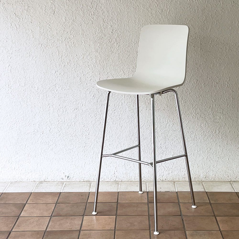 【用賀店】ヴィトラ Vitra ハル HAL RE スツール ハイ ジャスパー・モリソン バースツール カウンターチェア コットンホワイト 定価66,000円 買取させていただきました。