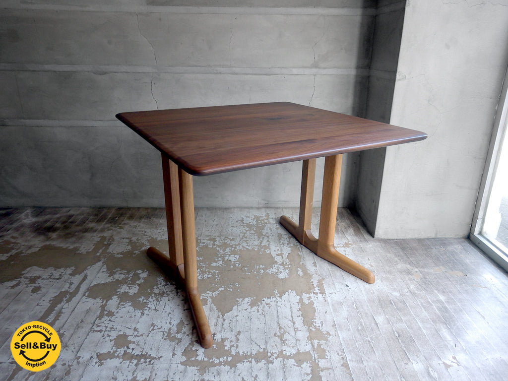 IDC 大塚家具 OTSUKA フィル2 ダイニングテーブル ウォルナット無垢材 2本脚ロータイプ W90cm 廃番 中古品 買い取りしました。