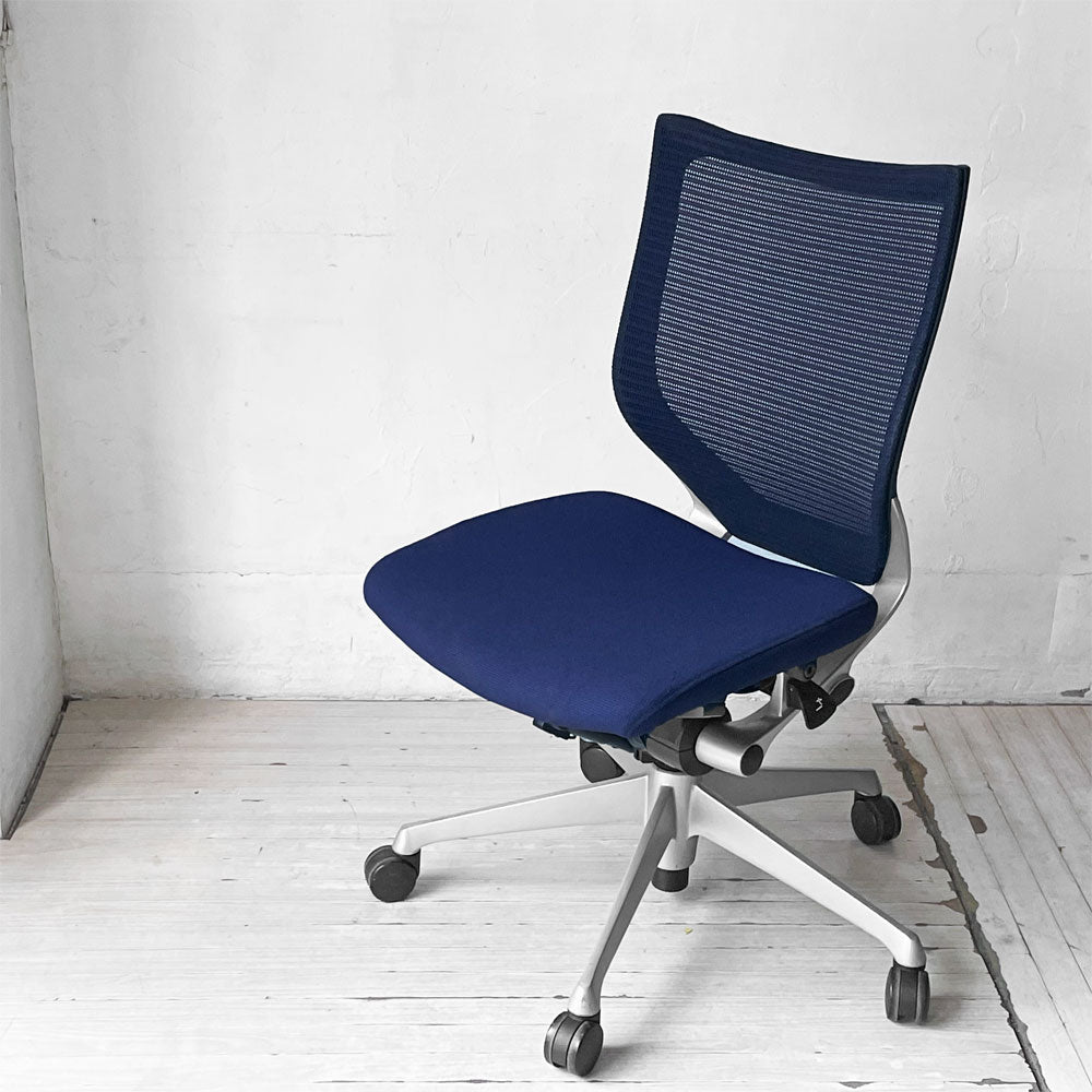 【下北沢店】オカムラ OKAMURA バロンチェア Baron ローバック アームレス ネイビー リクライニング機能 前後スライド ジョルジェット・ジウジアーロ 買取させていただきました。