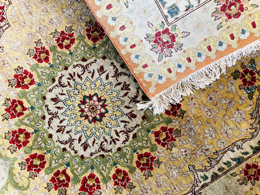 ペルシャ絨毯 Persian Rug クム産 90×60cm キッチンマット 玄関マット ラグ シルク100％ 手織り イラン ～王道のデザインとサイズなら～