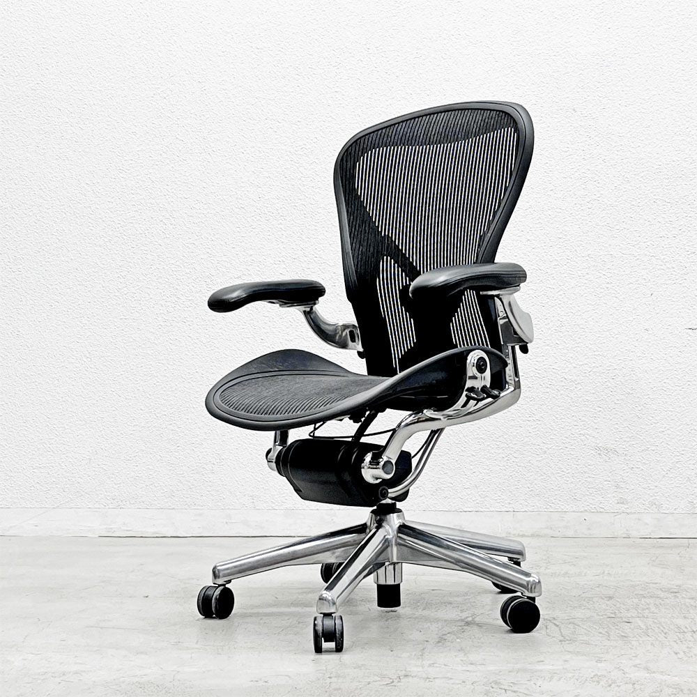 【登戸BASE EC店】ハーマンミラー Herman Miller アーロンチェア Bサイズ ポスチャーフィット クラシックカーボンメッシュ ポリッシュドアルミベース ビル・スタンフ ＆ ドン・チャドウィック  買取させていただきました。
