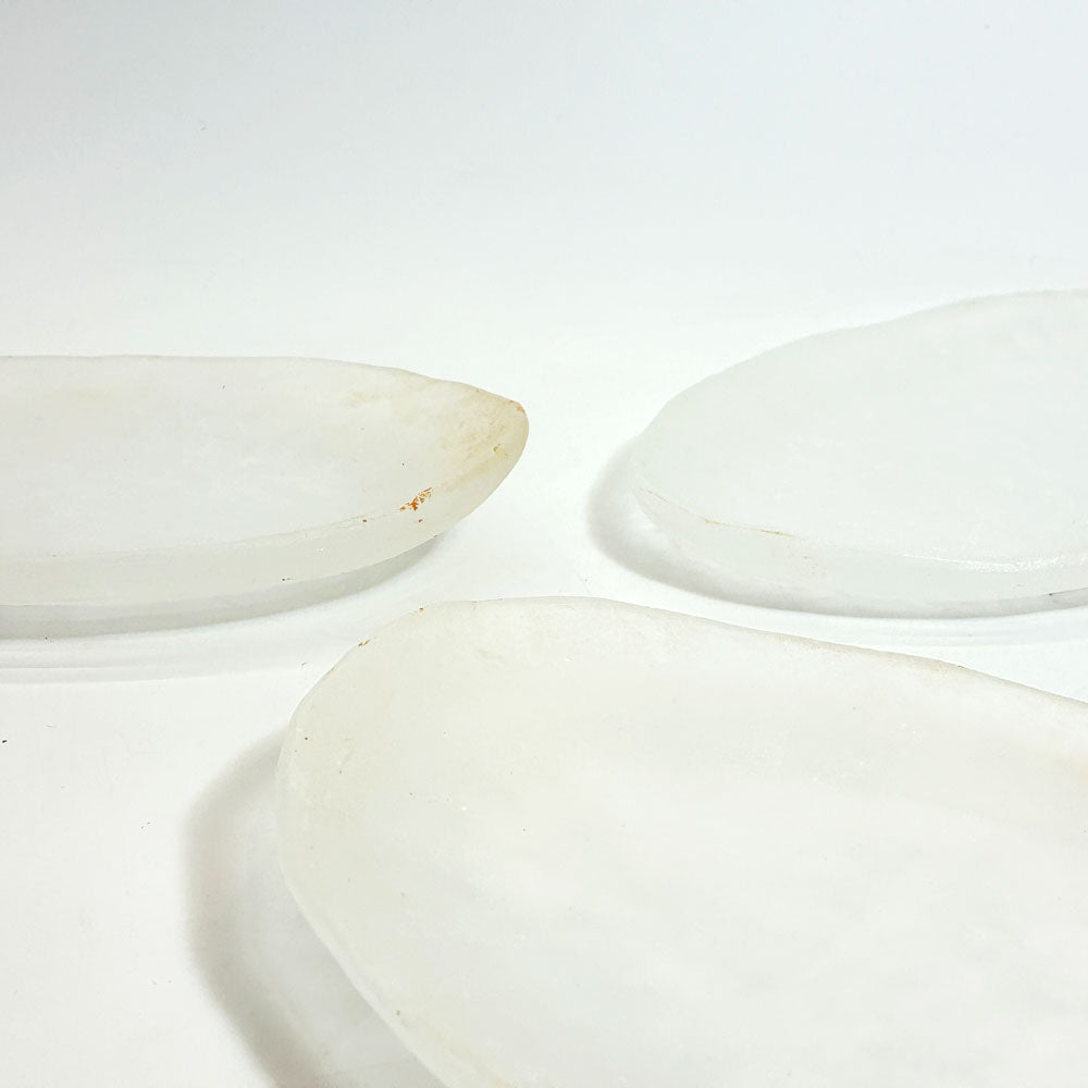 【下北沢店】能登朝奈 Asana Noto オーバルプレート パートドヴェール 現代作家 3枚 買取させていただきました。