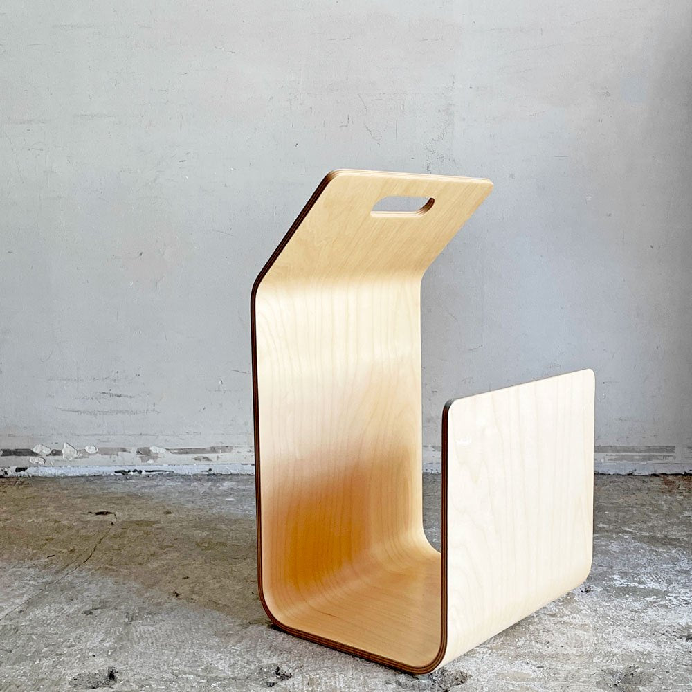 【自由が丘店】アルテック artek マガジンラック カント KANTO パンチョ・ニカンデン バーチ材 ナチュラル 北欧家具 買取させていただきました。