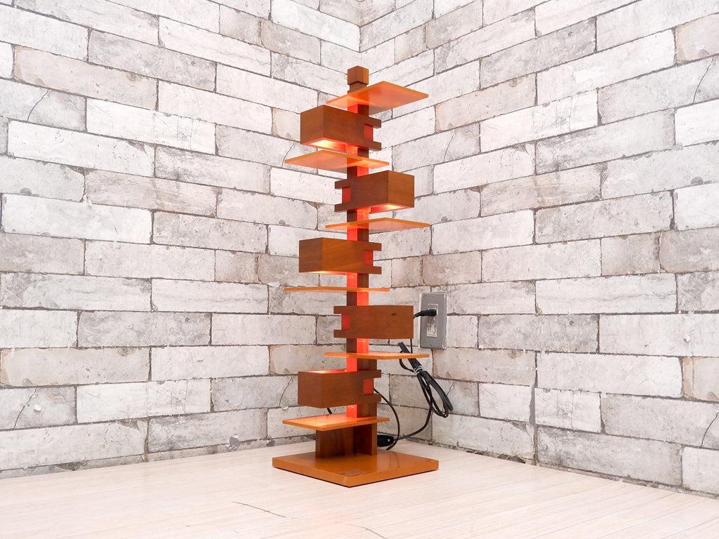 フランク・ロイド・ライト FRANK LLOYD WRIGHT タリアセン3 TALIESIN 3 テーブルランプ チェリー S2311 ヤマギワ取扱 正規品 定価￥126,500  中古品 買い取りしました。