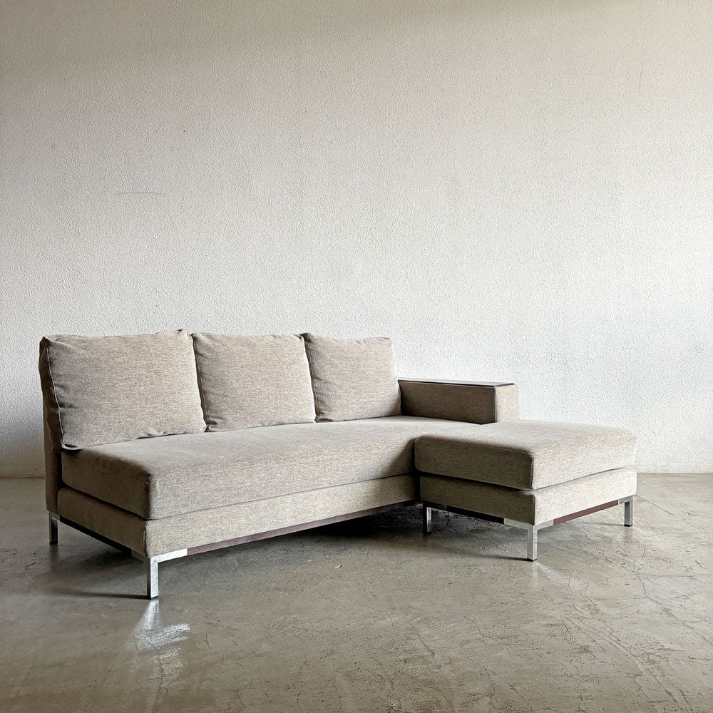 【登戸BASE店】ラフィネリビング raffine living ビター BITTER SOFA 3人掛けソファ 片アーム W190cm ファブリック グレージュ系 オットマン付 廃番仕様 カタログ定価￥421,850-以上 買取させていただきました。