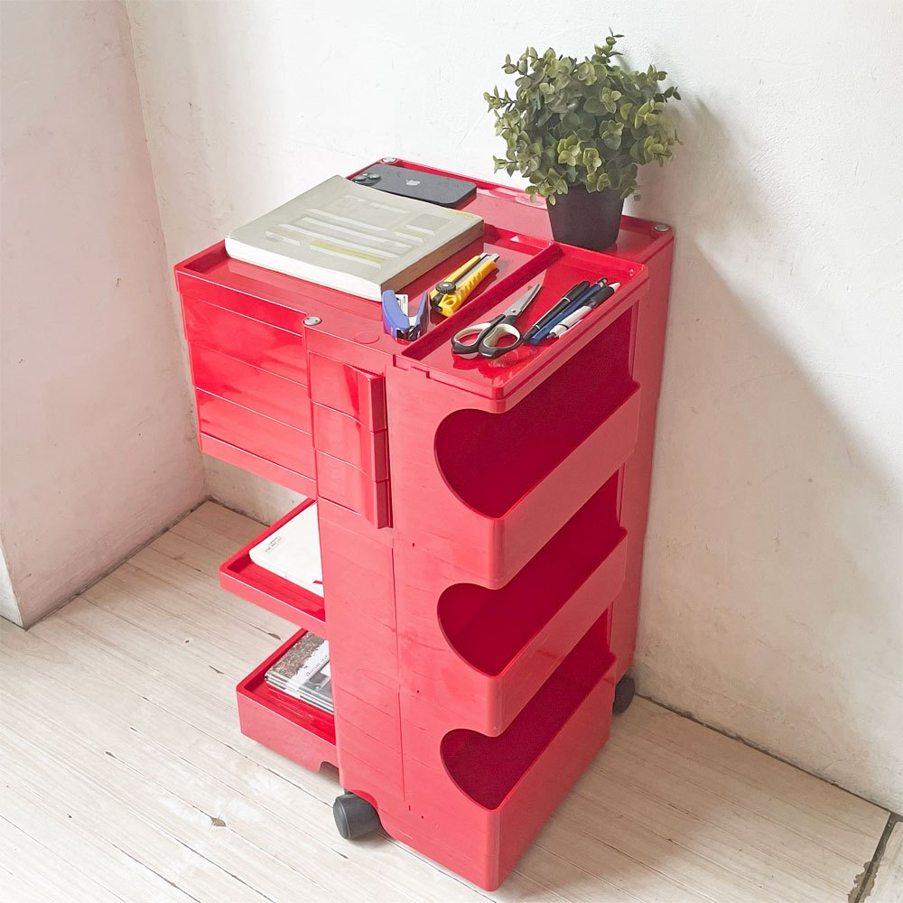 【下北沢店】ビーライン B-LINE ボビーワゴン BOBY WAGON 3段3トレー レッド ジョエ・コロンボ メトロクス MoMA イタリア 買取させていただきました。