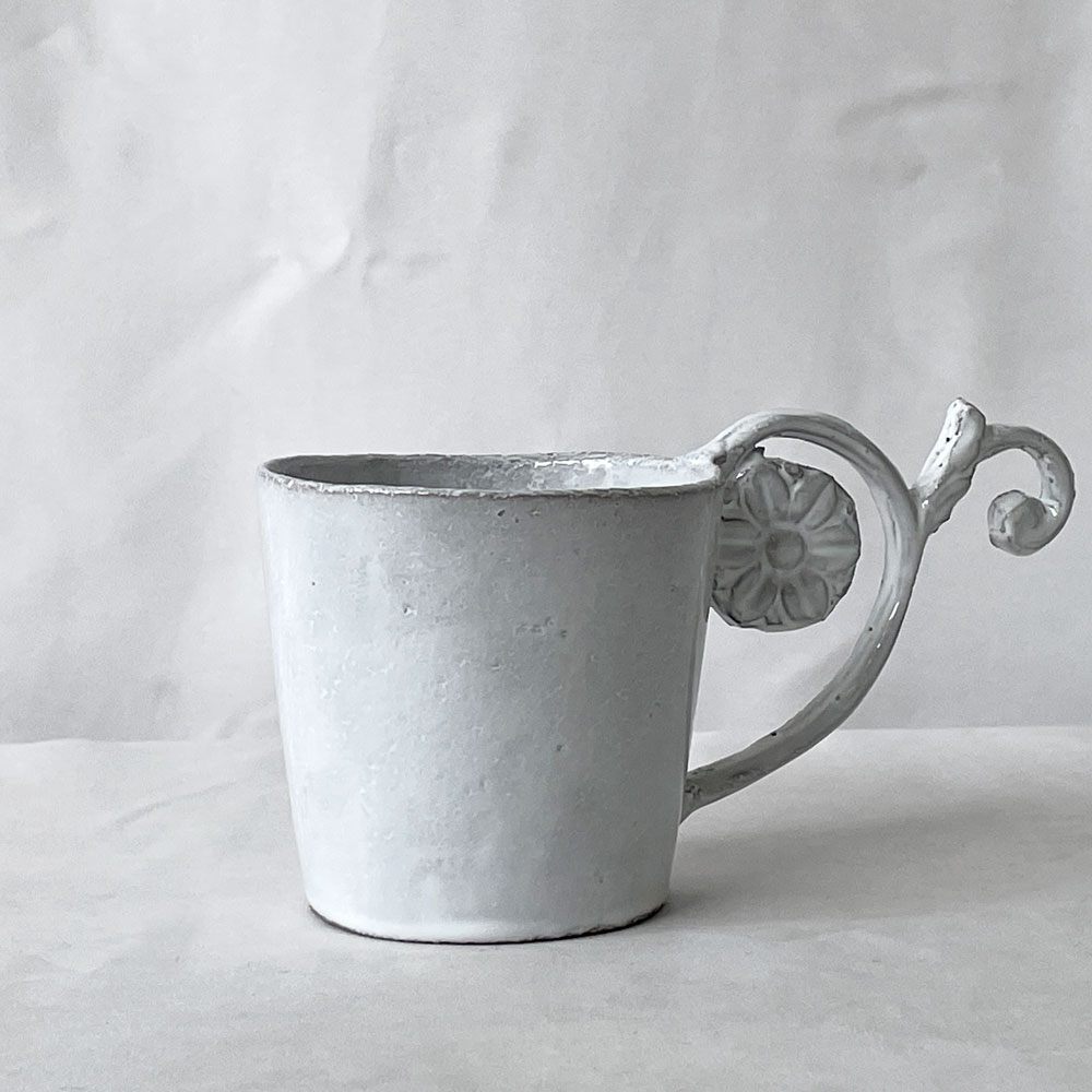 【用賀店】アスティエ・ド・ヴィラット Astier de Villatte エミリー EMILIE コーヒーカップ W15 D7.5 H8 cm フランス 雑貨 買取させていただきました。