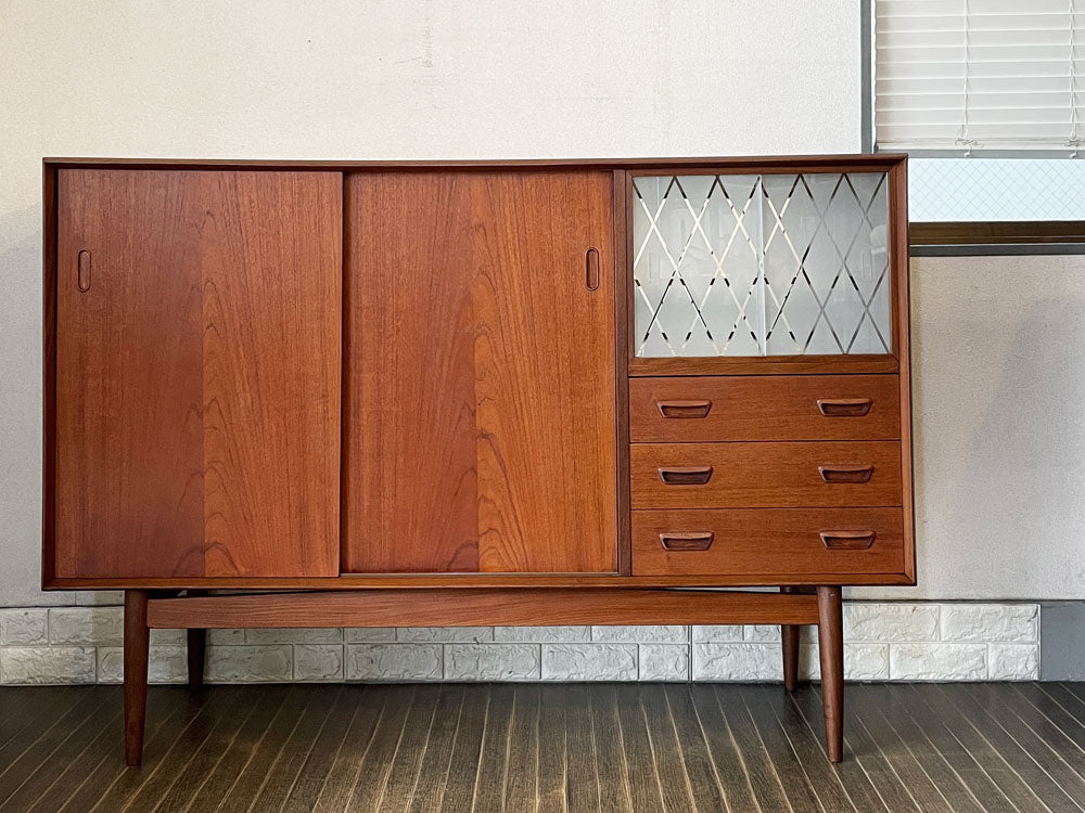 デンマークビンテージ Danish Vintage チーク材 サイドボード キャビネット W150cm アーガイル柄ガラス戸 扉収納 抽斗3杯 北欧家具  中古品  買い取りしました。