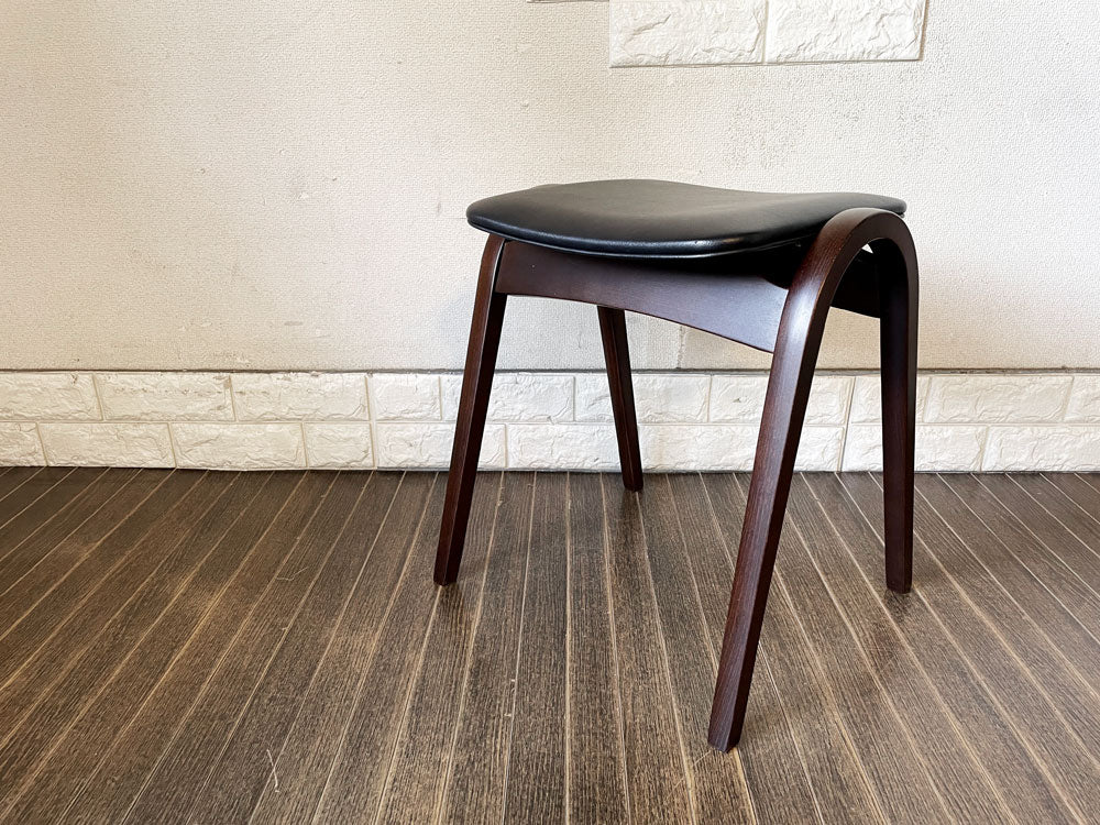 秋田木工 Akimoku スツール No.202 剣持スツール PVCレザー ブラック ウォールナット色 スタッキング 剣持勇 ジャパニーズモダン IDC大塚家具  中古品  買い取りしました。