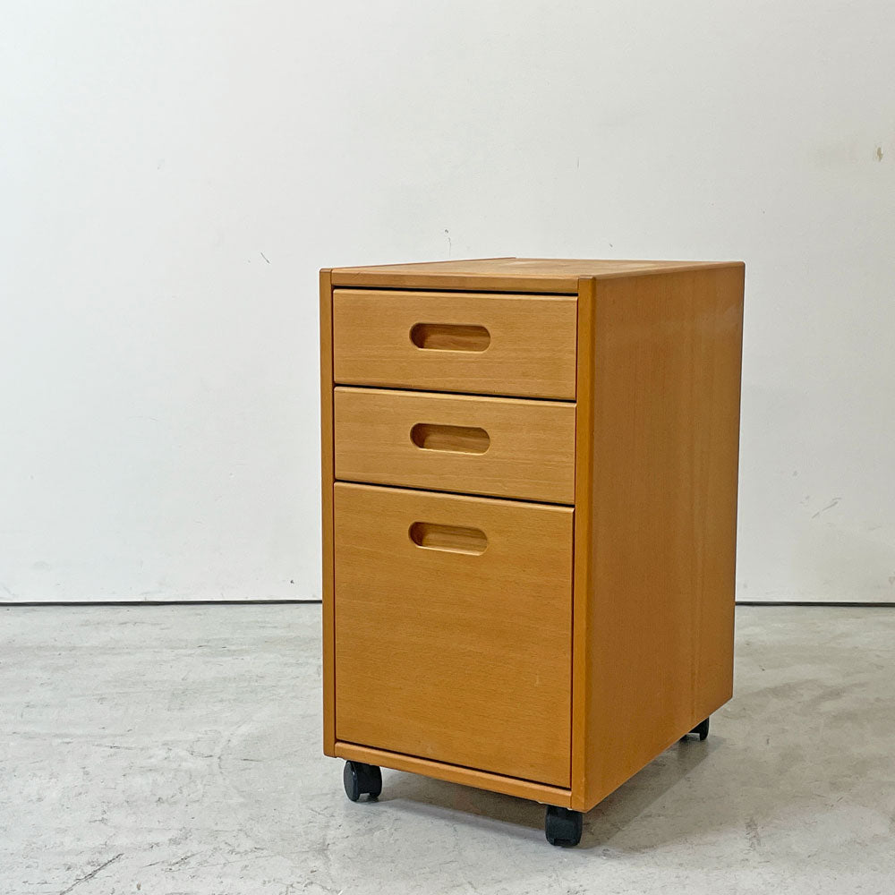 【祖師ヶ谷大蔵店】フォルミオ Formio KF-09 ハイチェストワゴン デスクワゴン 3ドロワー キャスター付き 阿久津雄一 デンマーク 買取させていただきました。