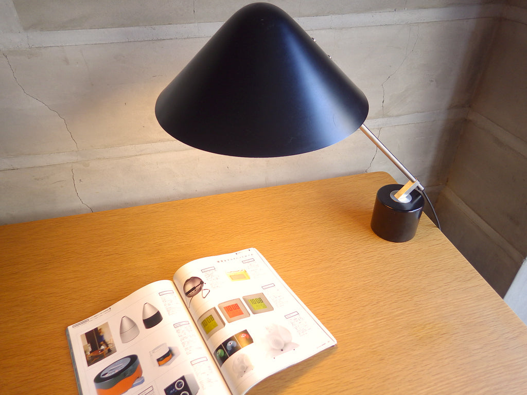 パンドル PANDUL スイングヴィップ TABLE LAMP SWING VIP テーブルランプ B005 デスクランプ ブラック ヨルゲン・ガメルゴー ビンテージ 中古品 買い取りしました。