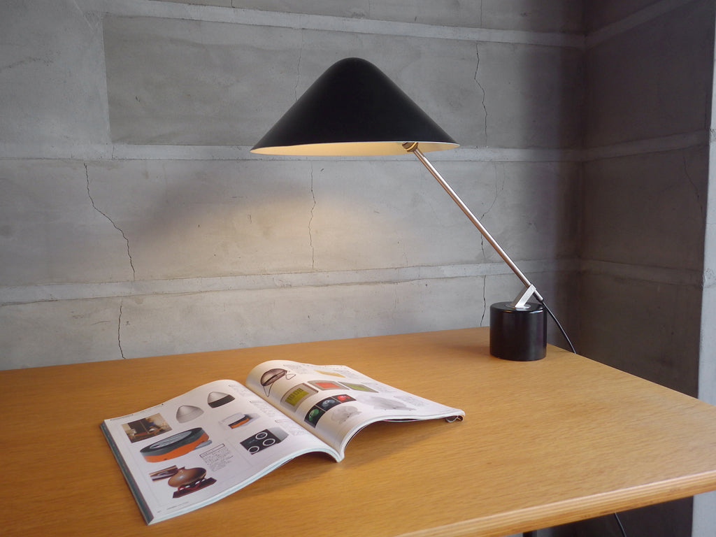 パンダル PANDUL スイングヴィップ TABLE LAMP SWING VIP テーブルランプ B005 デスクランプ ブラック ヨルゲン・ガメルゴー ビンテージ ～デンマークからの優しい光～