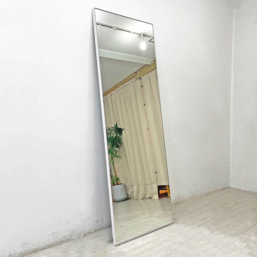 【祖師ヶ谷大蔵店】モダンデザイン Modern design ホワイトペイント スチールフレーム スタンドミラー 姿見 鏡 H200cm 大型 立掛け式 買取させていただきました。