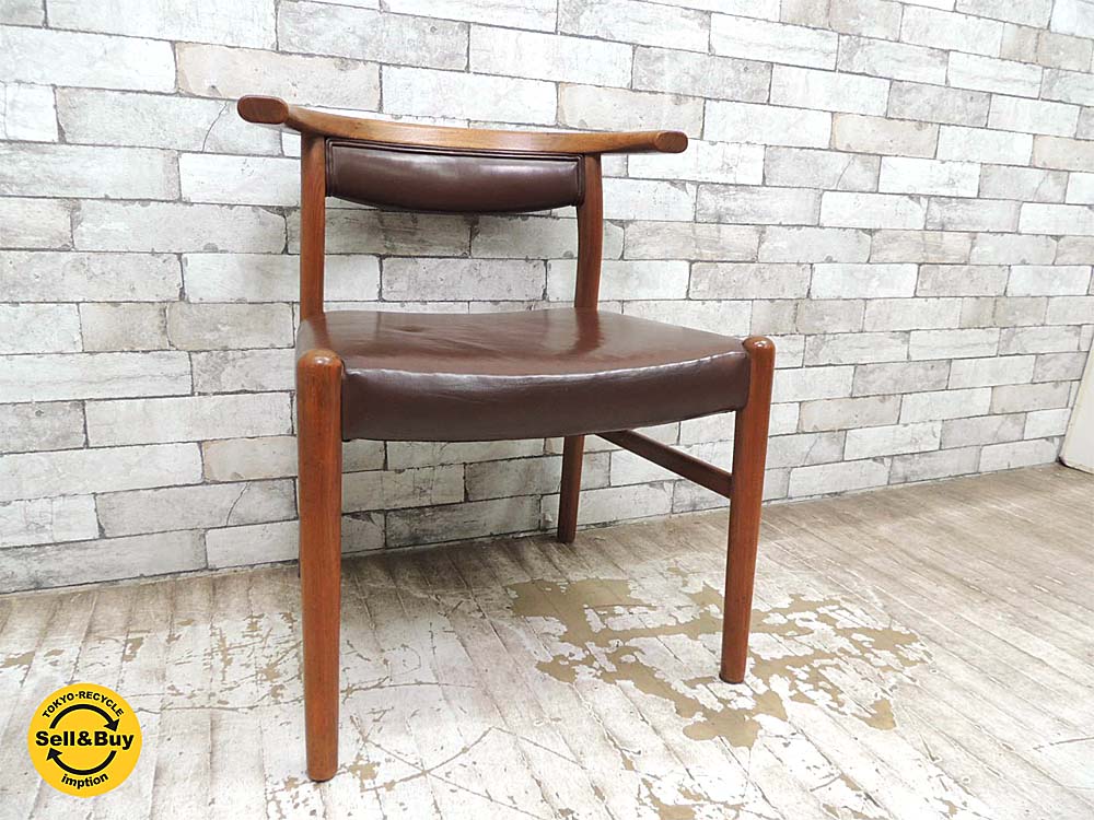 青林製作所 ハーフ アームチェア ビンテージ 4脚　中古品 買い取りしました。祖師谷大蔵店 出張買取もお任せ下さい。