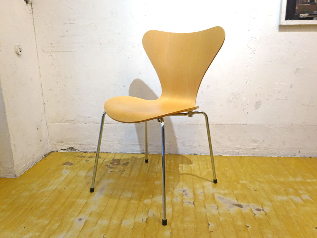 フリッツハンセン Fritz Hansen セブンチェア メープル材 Maple アルネ・ヤコブセン 下北沢店 中古品 買い取りしました。