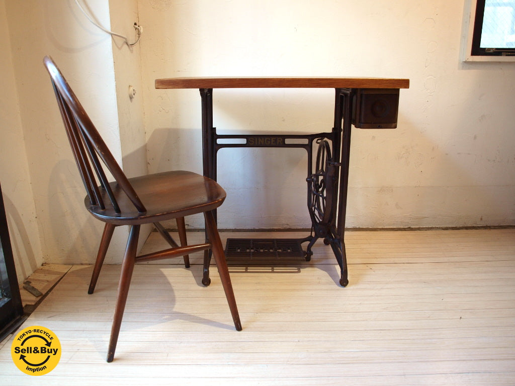 リメイク シンガーミシン脚 × 無垢材天板 デスク カフェテーブル SINGER sewing machine ～ エレガントなミシン脚を活用したリメイクデスク【 買取と販売とレンタルのお店 】